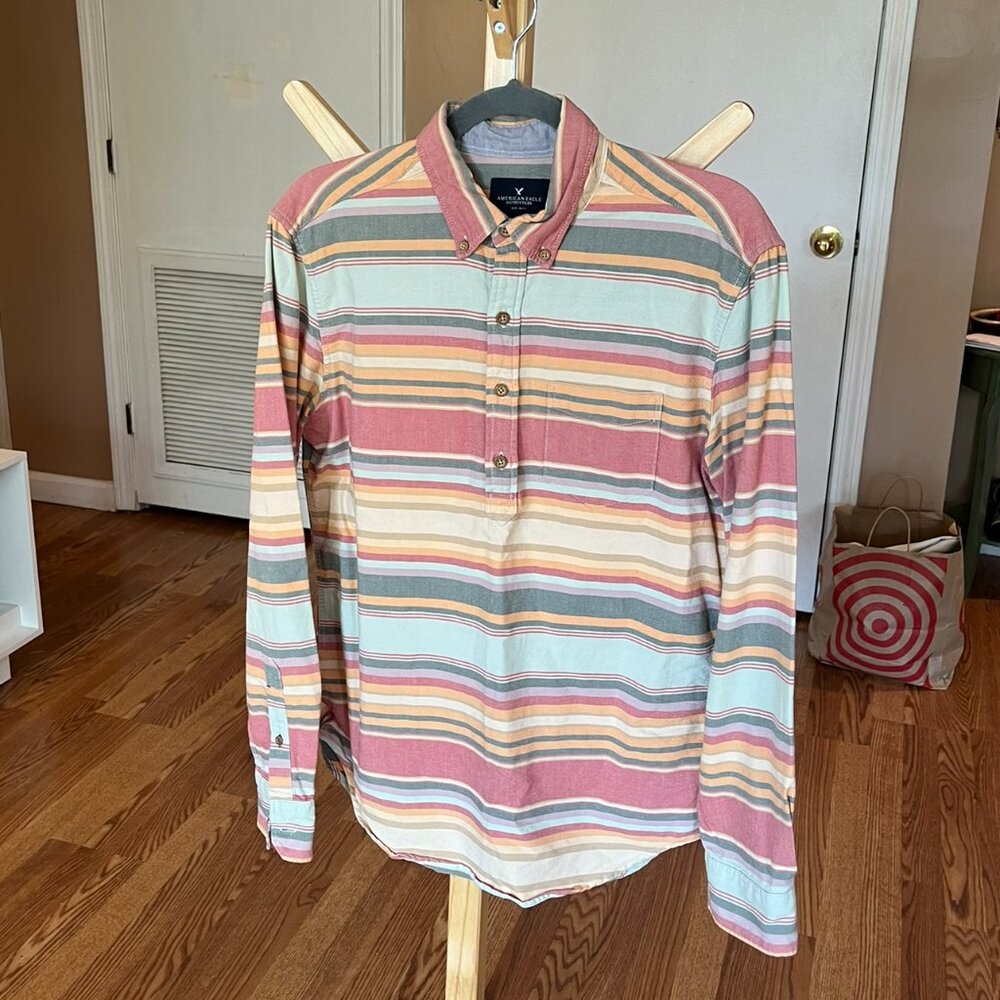 Men's S Earth Tone Patterned Quarter Button Down